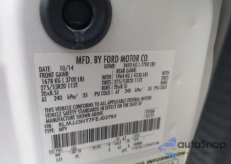 2015 Lincoln Navigator L z USA, uszkodzony, nr VIN 5LMJJ3HT7FEJ03793